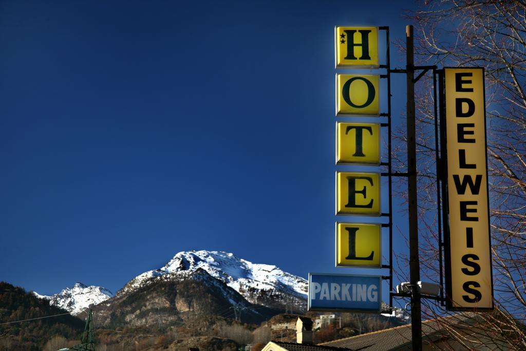 Hotel Edelweiss Villeneuve Extérieur photo