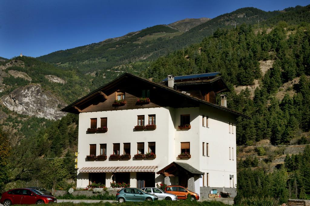 Hotel Edelweiss Villeneuve Extérieur photo